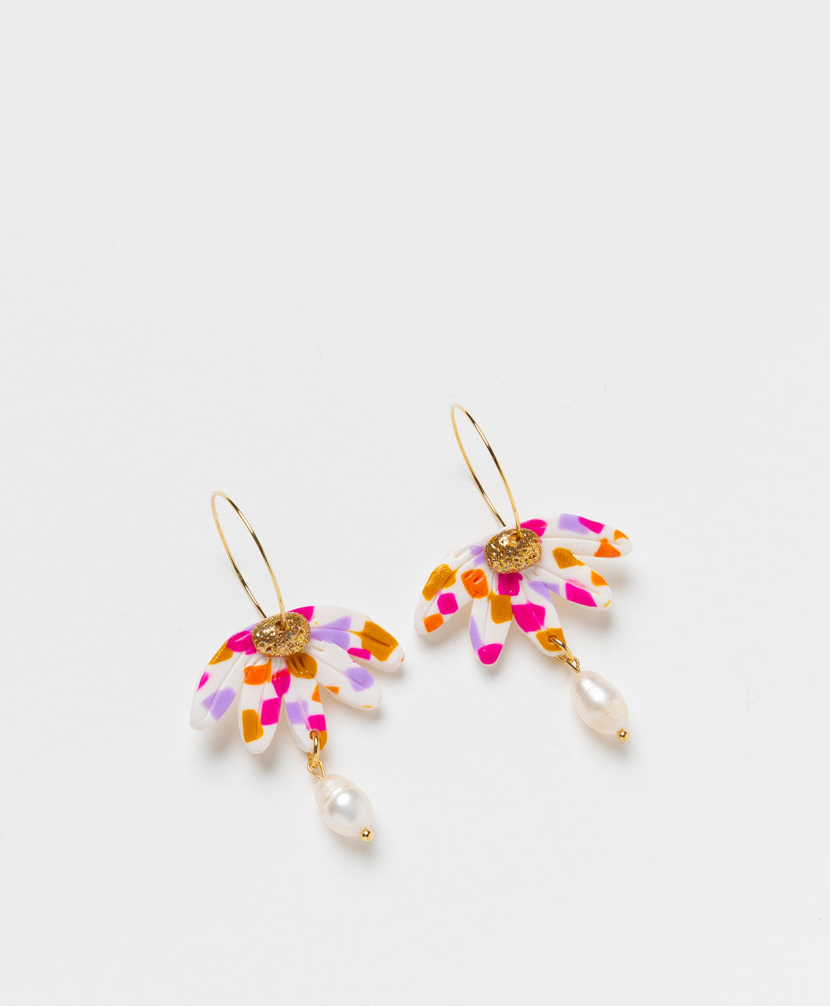 KINGSTON - CONFETTI PINK FLOWER HOOPS