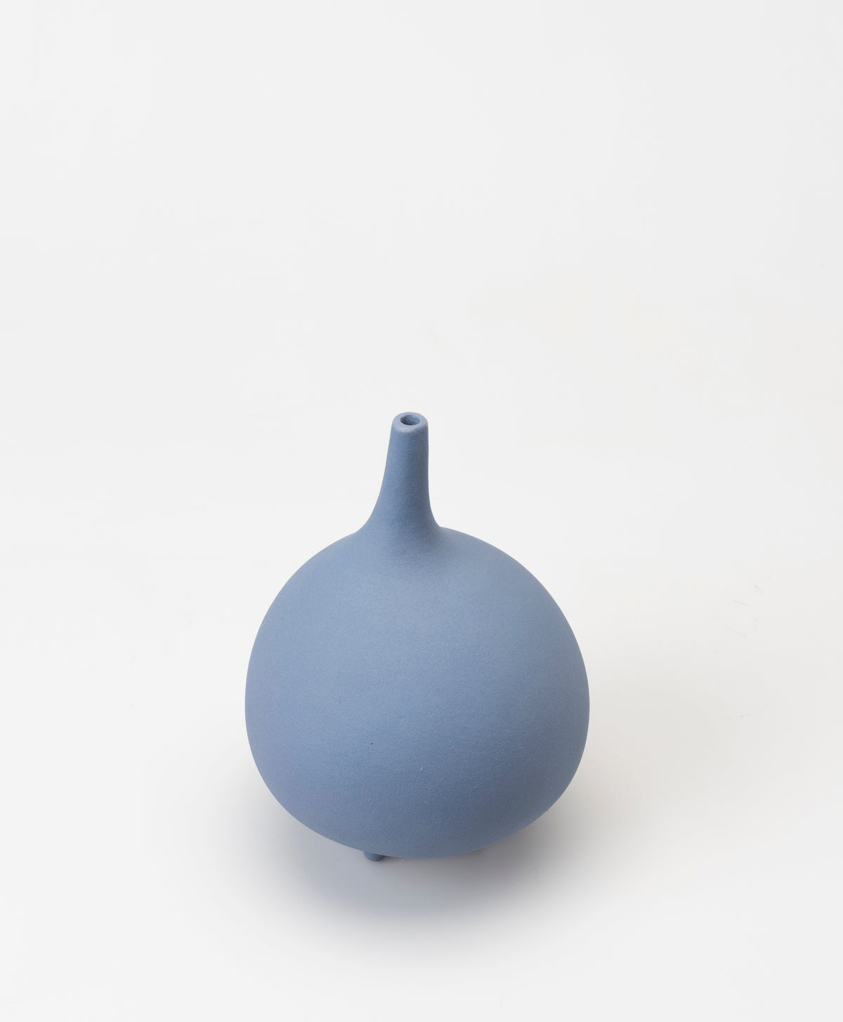 BUZZBY AND FANG - POUCHE VASE - JACARANDA