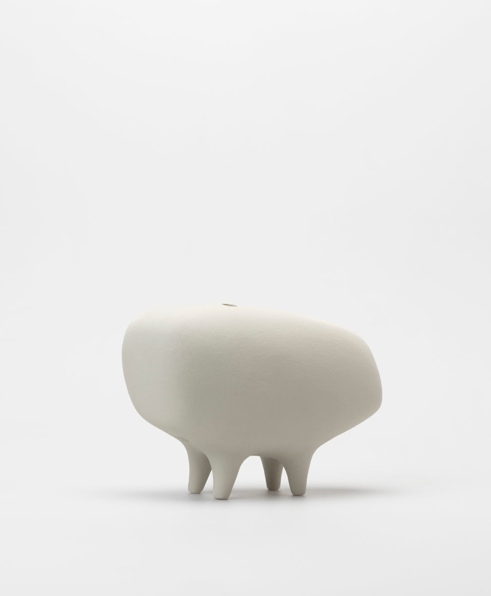 BUZZBY AND FANG - CAVORT VASE - CREAM