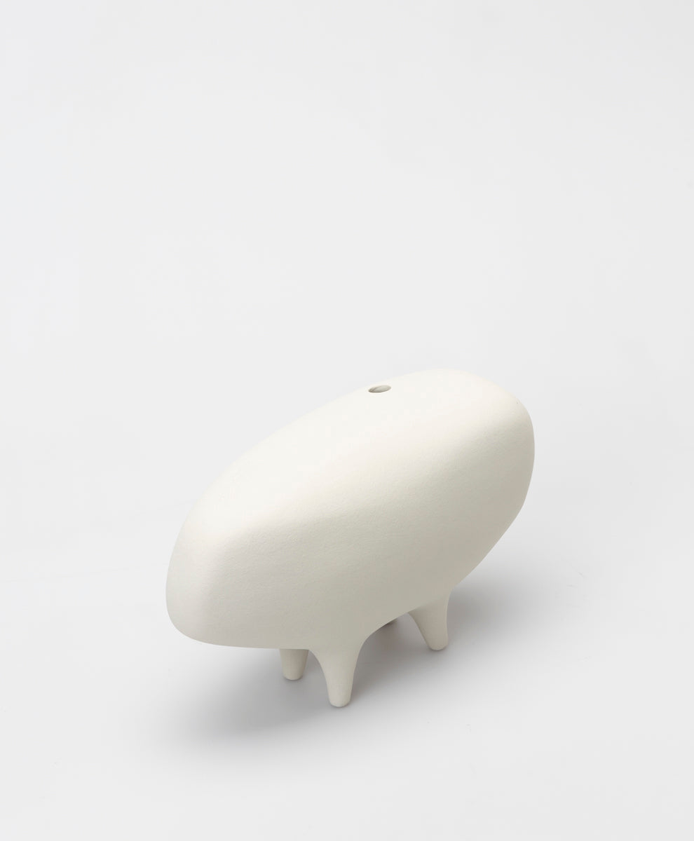 BUZZBY AND FANG - CAVORT VASE - CREAM