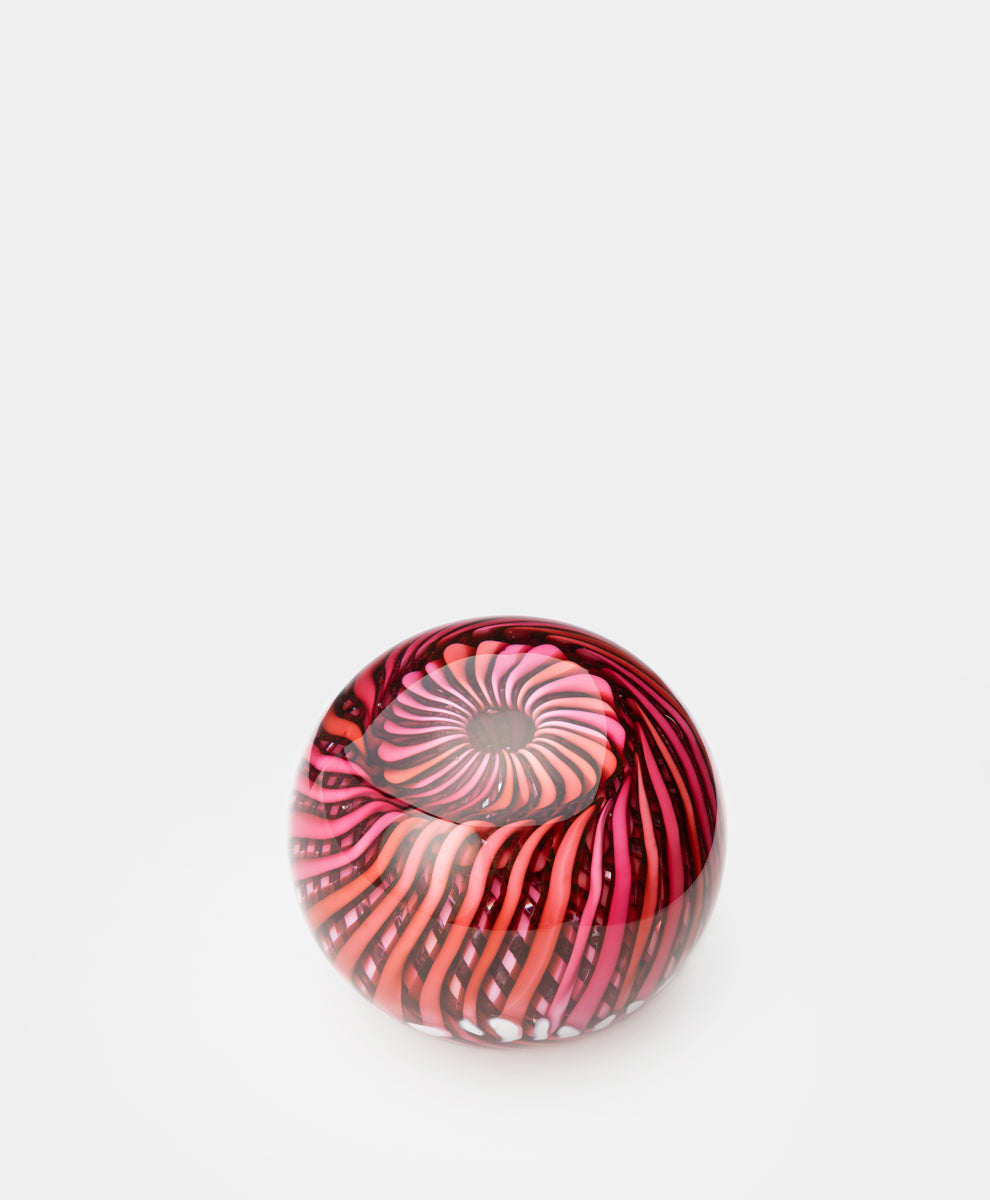 PATRICK WONG ART GLASS - PAPERWEIGHT