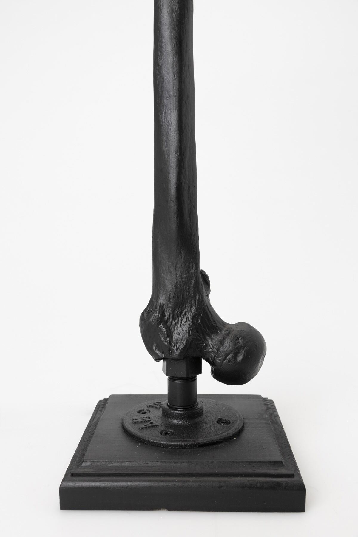 THE BLACKENED TEETH - THE FEMUR TABLE LAMP IN BLACK WITH GOLD INNER SHADE