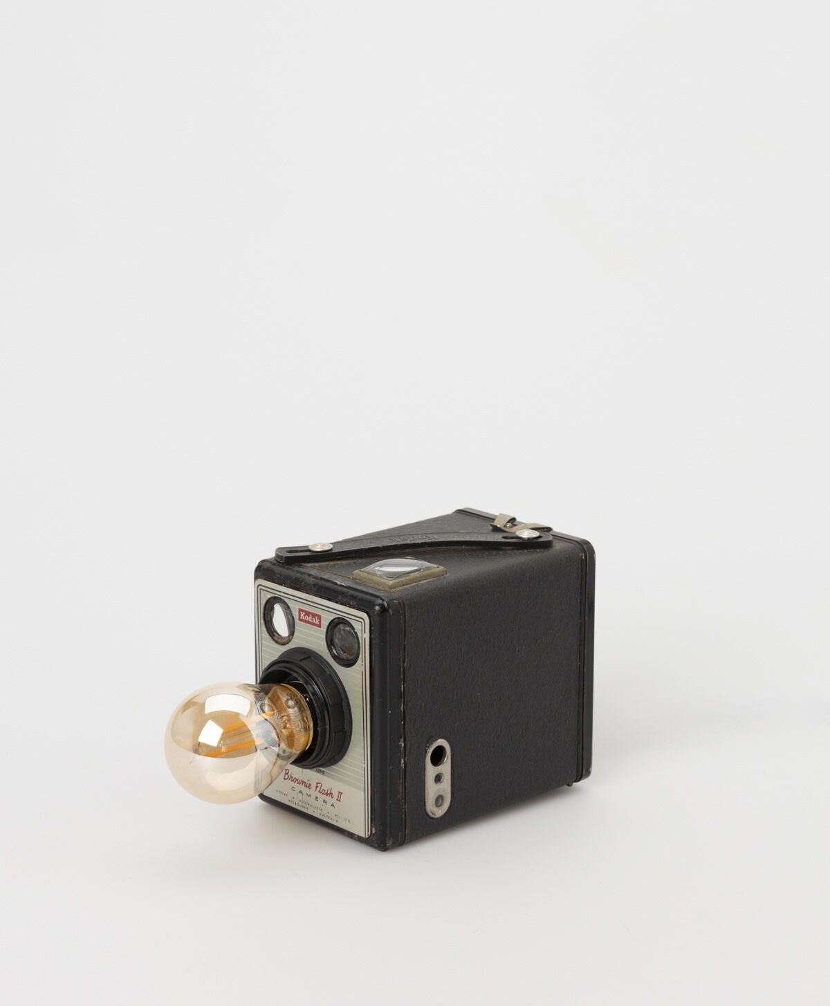 UPSWITCH - BOX BROWNIE CAMERA LAMP - FRONT FACING